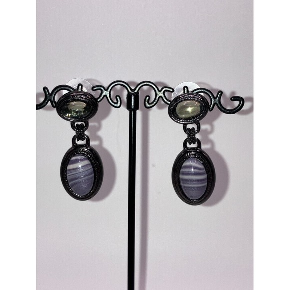 Purple Marbled Drop 1 Inch Earrings! - Picture 5 of 5